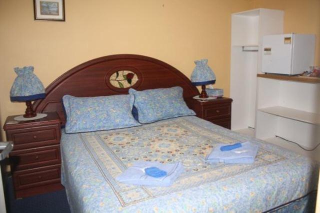 Jacaranda Guest House Бъселтън Стая снимка